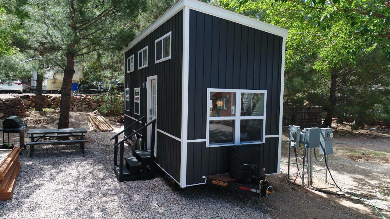 Hygge Tiny Home Hue-Gah Leeds Ngoại thất bức ảnh